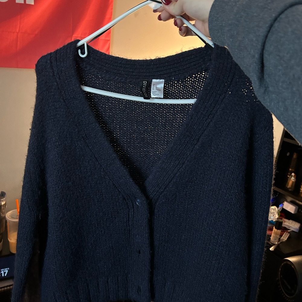 Chic Black Sweater by Divided